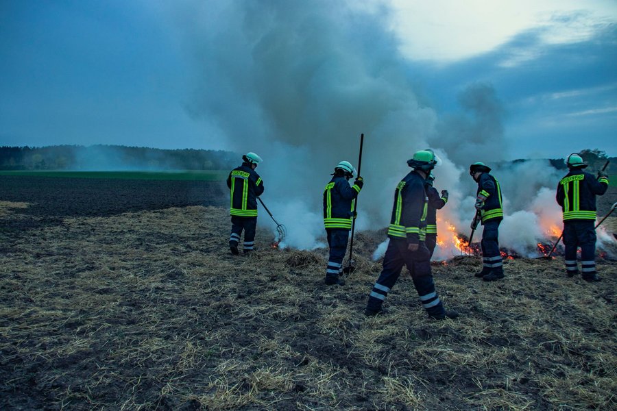 Brandgekämpfung wird durchgeführt
